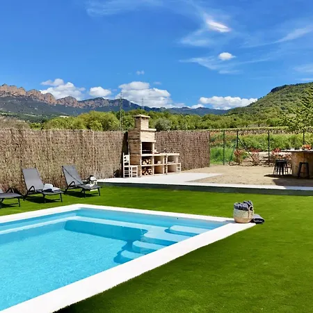 Holiday home Casa Cal Cano Oliana